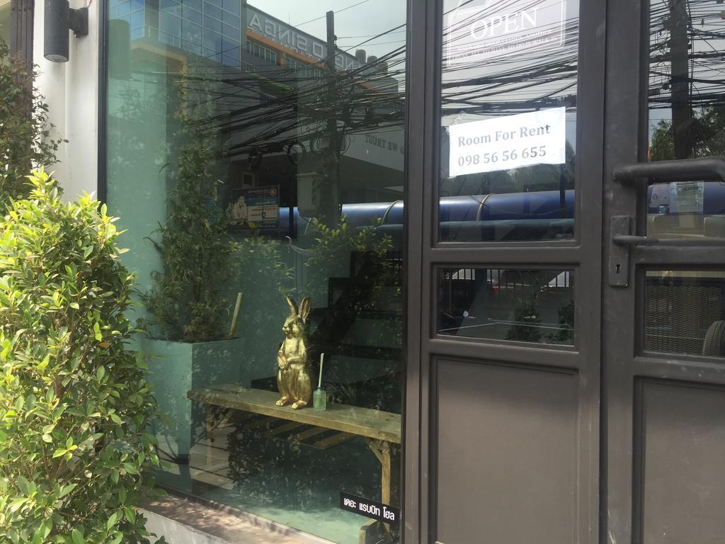 The Rabbit'S Hole Hostel Bangkok Eksteriør bilde